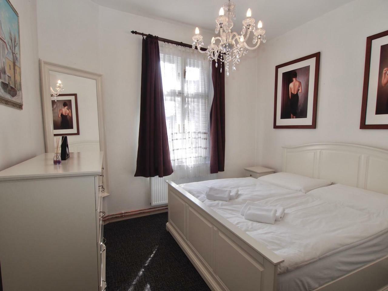 Apartmany Tabor Bagian luar foto